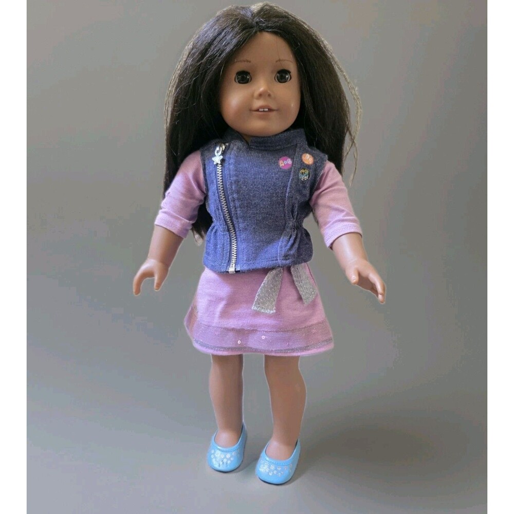 American Girl Truly Me 42 Retired Doll Medium Skin Dark Brown Hair Brown Eyes